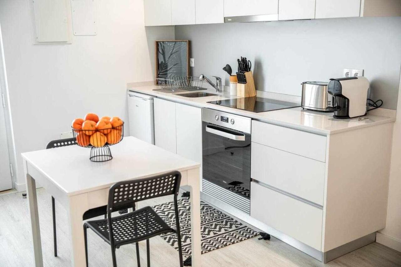 Casa Do Gato Poeta Apartment เลเรีย ภายนอก รูปภาพ